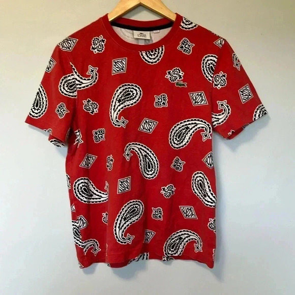 Lacoste live Paisley  red tee - Picture 1 of 6